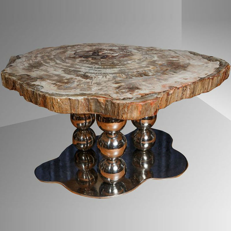Tavolino rotondo legno pietrificato